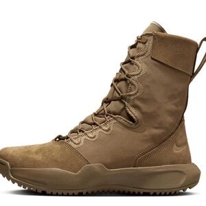 Nike SFB B2 Tactical Military Boots Coyote Tan Men’s 12.5 FN3720-900 NWOB